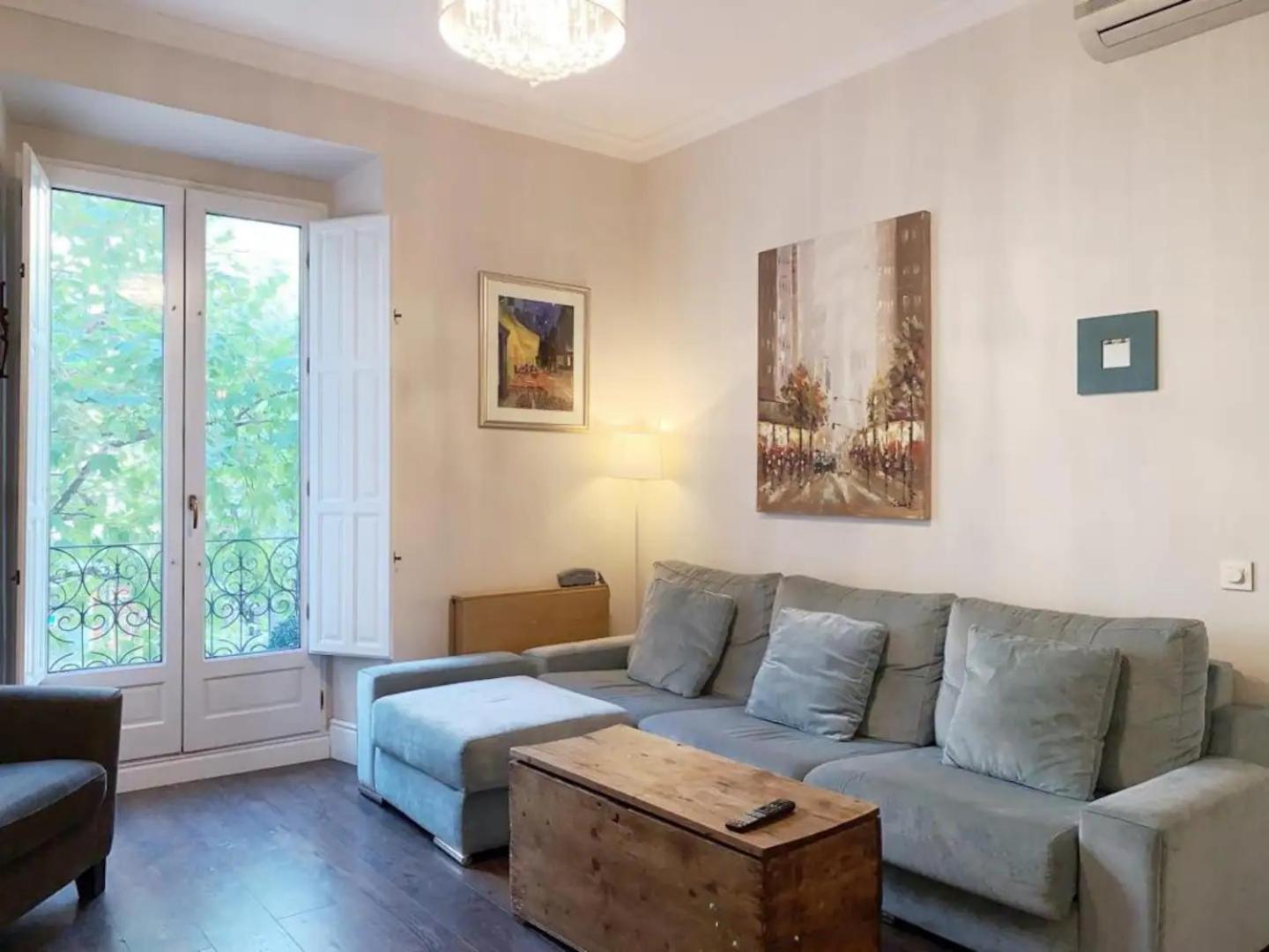 Apartamento Atocha Madrid Centro Ave Muy Grande Buitenkant foto